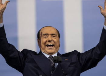 Berlusconi: Putin habe Selenskij durch eine "Regierung von anständigen Leuten" ersetzen wollen