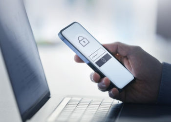 Bestraft wegen geleakter Corona-Daten: Wie deutsche Behörden das Urheberrecht missbrauchen