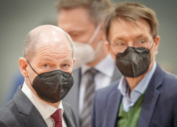 Die wahren Verfassungsfeinde in Deutschland sitzen oben