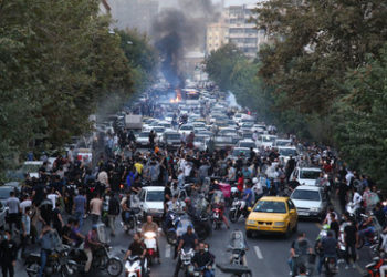 Doppelstandard im Westen: Orchestrierte Kampagne für Proteste und Mob-Gewalt in Iran