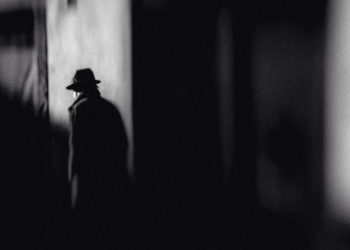 Erster offen transsexueller Offizier der US-Armee soll für Russland spioniert haben