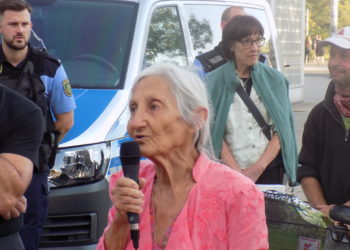 Gespaltene Friedensbewegung trifft Liebknechts Enkelin