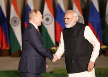 Indien wird trotz Druck des Westens weiterhin russisches Erdöl kaufen