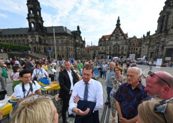 Kretschmer: "Russland wird auch in 100 Jahren noch da sein" – Warnung vor Energie-Tsunami