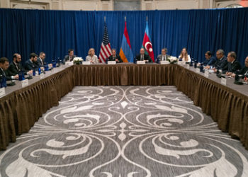 Nach blutigen Kämpfen im Kaukasus: Gespräche zwischen Armenien und Aserbaidschan