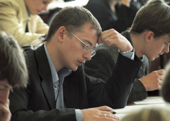 Neue Gesetze in Russland: Keine Mobilmachung für Studenten, harte Strafen für Plünderungen