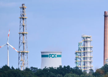 PCK Schwedt: Polen nutzt Deutschlands Ölabhängigkeit und fordert Enteignung