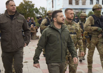 Stabschef von Selenskij: "Die russische Frage" wird mit militärischer Gewalt gelöst