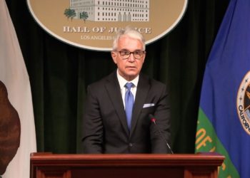 Wahlsoftware-CEO wegen Datendiebstahls verhaftet, Speicherung von Daten auf Servern in China