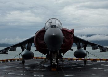 Angeblicher ehemaliger Marinepilot unter US Sealed Warrant in Australien festgenommen