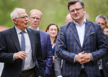 Borrell: Russische Armee wird "vernichtet", wenn Russland die Ukraine atomar angreift