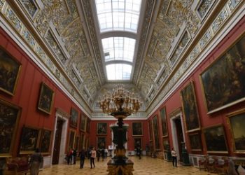 Eremitage: Abteilungsleiter für moderne Kunst tritt zurück