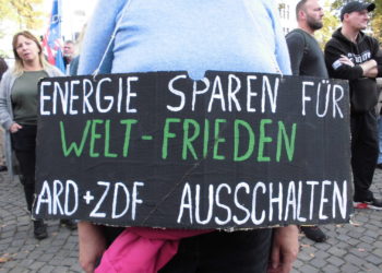 Es brodelt in Europa: Die Proteste gegen die Kriegs- und Sozialpolitik der Regierungen nehmen zu