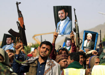 Huthi geht wieder in Offensive: Warnoperation gegen die Plünderung der Ressourcen im Jemen