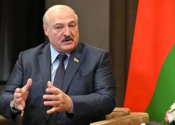 Kein Frieden ohne Waffen: Lukaschenko glaubt nicht an den Dritten Weltkrieg, rüstet aber auf