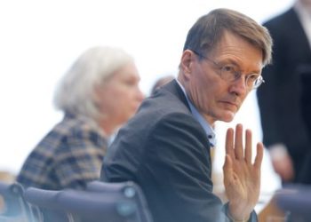 Lauterbach warnt vor Klinik-Schließungen wegen Energiekrise