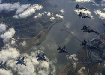 Medienbericht: Südkorea und USA planen große Luftkampfmanöver