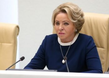 Russen im Ausland: Vorsitzende des Föderationsrates glaubt an Rückkehr ausgewanderter Bürger