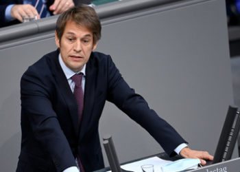 Russland-Narrativ: Bundesregierung bestätigt mediale Gleichschaltung