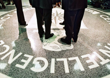 Von Respekt zur Verbitterung: Meine Geschichte mit der CIA