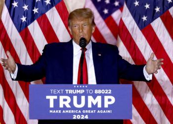 Trump verspricht „umfassende Kampagne zur Beseitigung der Abhängigkeit Amerikas von China“ bei der Ankündigung der Bewerbung für 2024