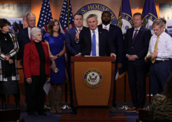 Die Republikaner des Repräsentantenhauses behaupten, Biden sei in Hunters Geschäfte verwickelt gewesen