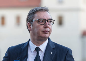 Auf der Seite Russlands? Geisterdebatte und Hexenjagd in Serbien