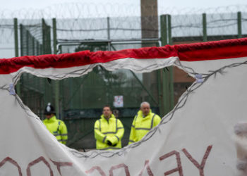 Aufruhr in Abschiebezentrum am Londoner Flughafen Heathrow