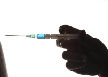 BioNTech und Pfizer testen Kombi-Impfstoff gegen COVID-19 und Influenza