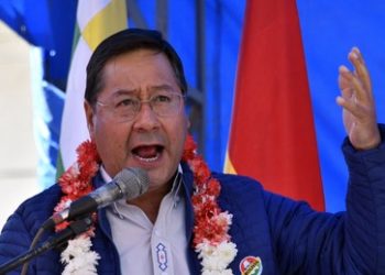 Boliviens Präsident zieht Zwischenbilanz und sieht Destabilisierungsversuche im Streit um Zensus