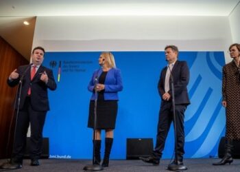 Deutschland: Bundesregierung beschließt Pläne für erleichterte Arbeitskräfte-Einwanderung