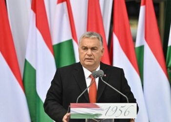 EU-Kommission empfiehlt Einfrieren von Milliarden-Zahlungen an Ungarn