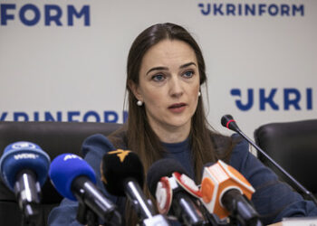 Friedensnobelpreisträgerin fordert Waffen zum Schutz der Ukraine