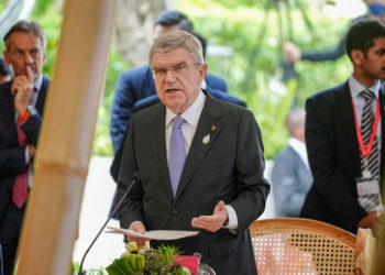 Hat IOC-Chef Thomas Bach seine Meinung zum Ausschluss russischer Sportler von Olympia geändert?