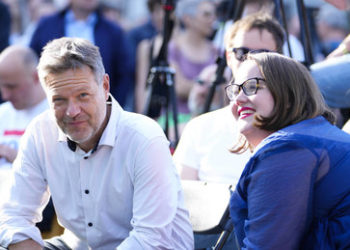 Lügen und Maulkörbe – Wie die Grünen die Öffentlichkeit im Atomstreit hintergehen