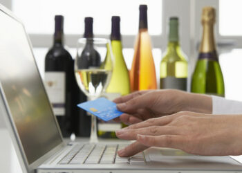 Moskau startet Experiment zum Online-Verkauf von einheimischem Wein