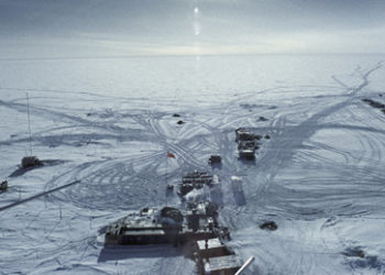 Neuer russischer Antarktis-Flugplatz geht in Betrieb