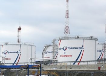 Russisches Gebiet Orjol: Vermutliche Drohnenattacke auf Tankanlage von Transneft