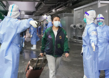 Schanghai: Hunderte Demonstranten fordern Aufhebung sämtlicher Corona-Maßnahmen