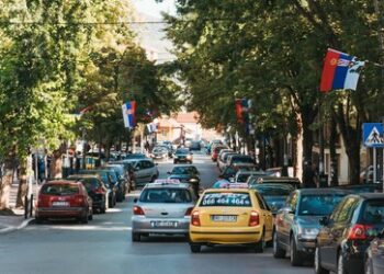 Serbische Regierung und Kosovo erzielen Einigung im Autokennzeichen-Disput