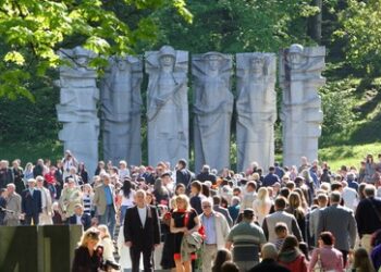 Trotz UN-Stellungnahme: Litauen demontiert ein weiteres sowjetisches Soldatendenkmal