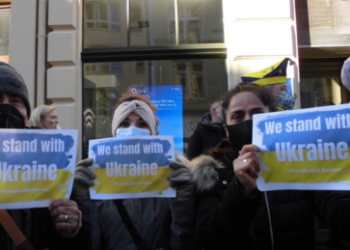 Umfrage: Eigene Wirtschaftsprobleme mindern Begeisterung für ukrainische Flüchtlinge