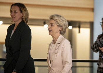 Von der Leyens Hunderttausend − Versprecher oder Versuchsballon?