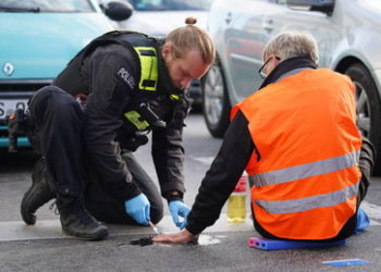"Letzte Generation": Wenn Radikalisierer Radikalisierung befürchten