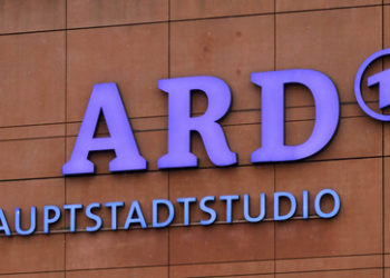 "Warum stoppt niemand RT DE?" – Mainstream bläst zur nächsten Runde im Propagandakampf