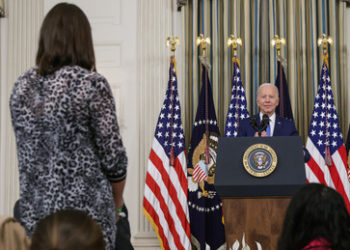 "Wert, geprüft zu werden" - Biden will Musks Kooperation mit anderen Staaten unter die Lupen nehmen