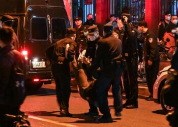 Der Gesetzgeber fordert die USA auf, chinesische Demonstranten zu verteidigen