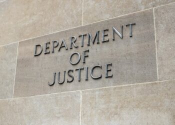 Das FBI verhaftet einen chinesischen Musikstudenten wegen angeblicher Drohung gegen einen pro-demokratischen Aktivisten