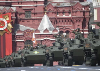 EU-Führungsriegen "Hosenscheißer": "Experte" warnt vor Einmarsch Russlands in Deutschland