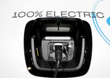 Für den Fall von Stromknappheit: Schweiz plant Fahrverbot für E-Autos